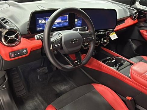 Used 2024 Chevrolet Blazer EV RS image 11