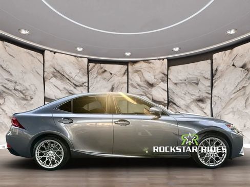 Used 2016 Lexus IS 200t w/ Navigation System Package RWD image 11