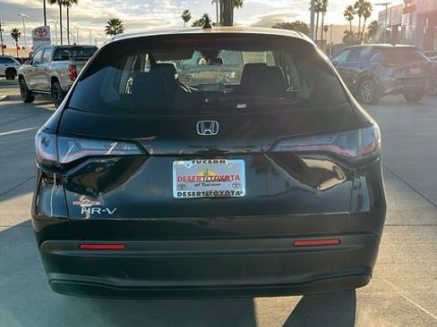 Used 2025 Honda HR-V LX image 23
