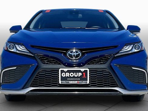 Used 2024 Toyota Camry XSE FWD image 4