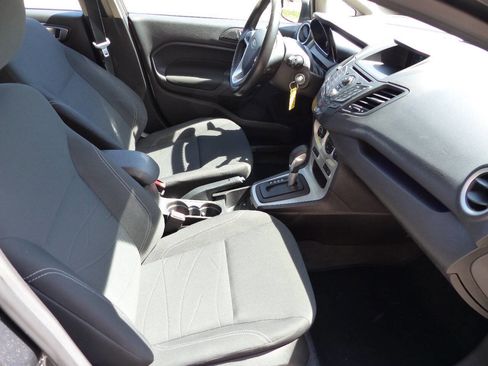Used 2015 Ford Fiesta SE w/ Comfort Package FWD image 15