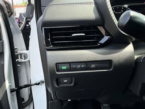 Certified 2024 Nissan Sentra SV FWD image 13