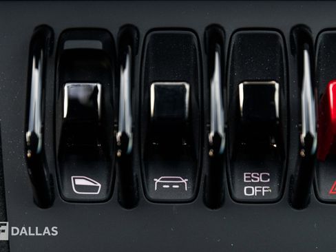 Used 2023 Lamborghini Huracan Sterrato image 32