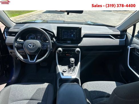 Certified 2021 Toyota RAV4 XLE w/ Convenience Package AWD/4WD image 14