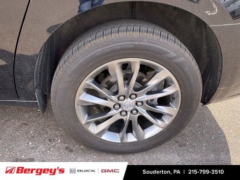 Certified 2022 Buick Enclave Avenir w/ Avenir Technology Package AWD/4WD image 8