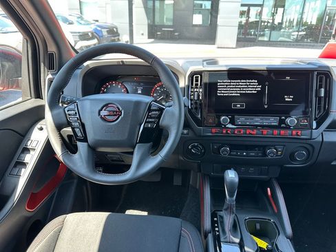 New 2025 Nissan Frontier PRO-4X w/ Interior Protection Package AWD/4WD image 15