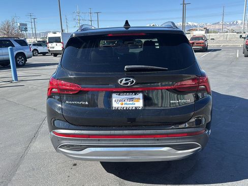 Used 2023 Hyundai Santa Fe Limited w/ Cargo Package image 8