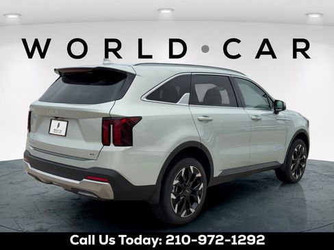 New 2026 Kia Sorento EX AWD/4WD image 3