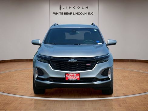 Used 2024 Chevrolet Equinox RS AWD/4WD image 2