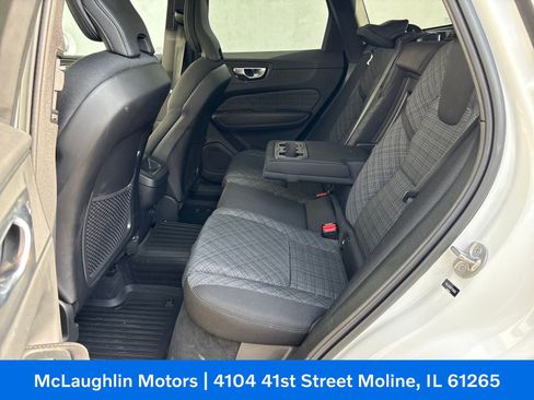 Certified 2023 Volvo XC60 B5 Core AWD/4WD image 28
