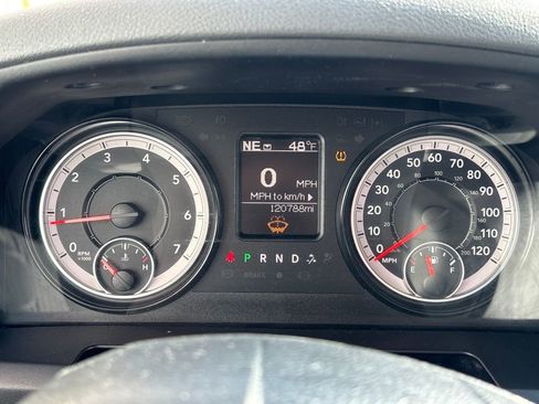 Used 2017 RAM 1500 Express w/ Express Value Package image 19