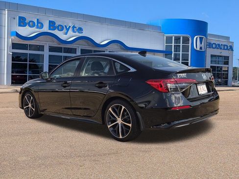 Used 2024 Honda Civic Touring image 7