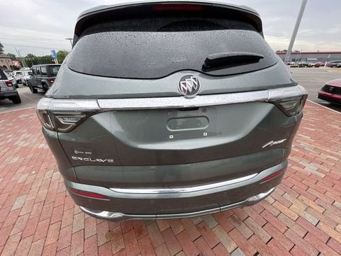 Used 2023 Buick Enclave Avenir FWD image 18