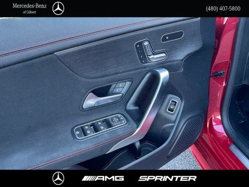 Used 2023 Mercedes-Benz CLA 250 image 13