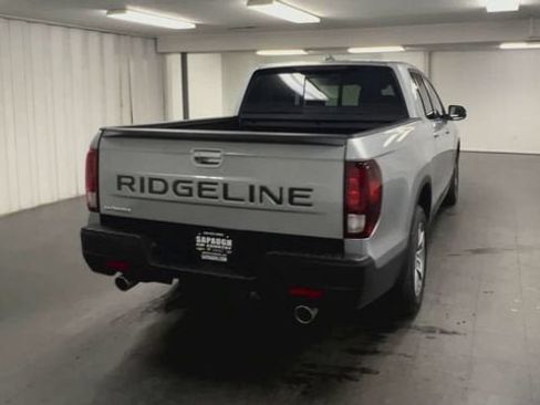 Used 2025 Honda Ridgeline RTL image 8