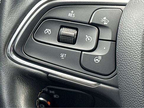 Used 2022 Buick Envision Preferred image 12