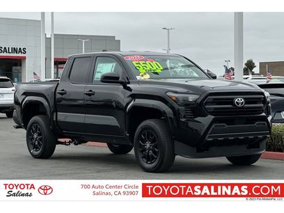 New 2025 Toyota Tacoma SR