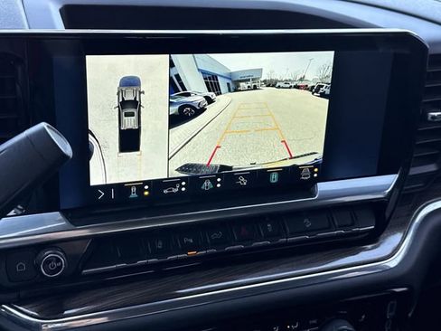 Certified 2025 Chevrolet Silverado 2500 LT w/ Z71 Chrome Sport Edition image 17