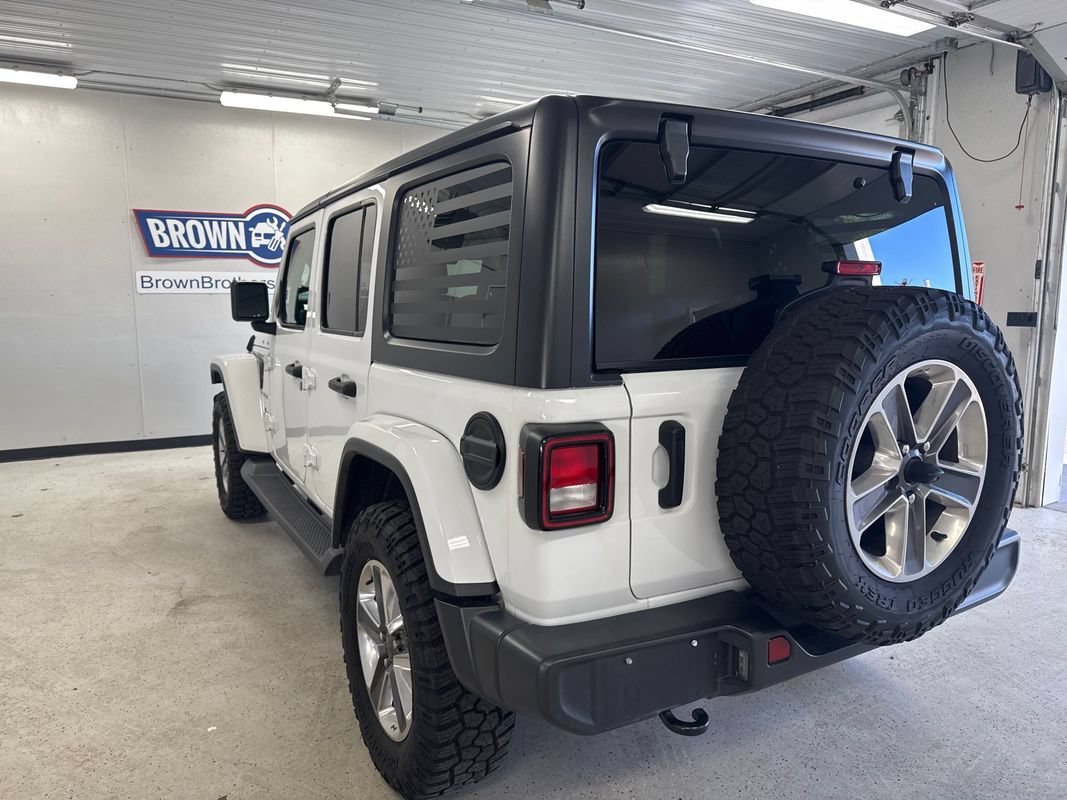 Used 2021 Jeep Wrangler Unlimited Sahara AWD/4WD image 3