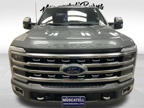 Used 2024 Ford F350 Platinum AWD/4WD image 2