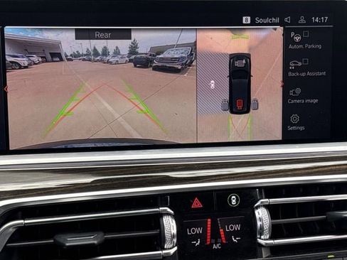 Used 2020 BMW X7 xDrive40i w/ Premium Package AWD/4WD image 19