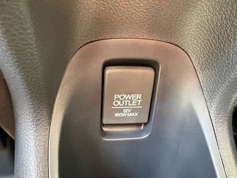 Certified 2022 Honda HR-V LX image 24