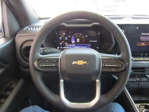 New 2026 Chevrolet Colorado W/T w/ WT Custom Package AWD/4WD image 23