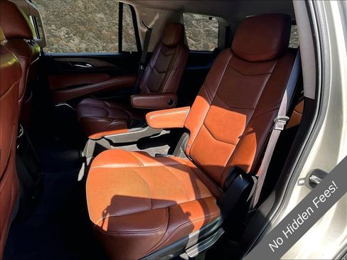 Used 2015 Cadillac Escalade Premium AWD/4WD image 21