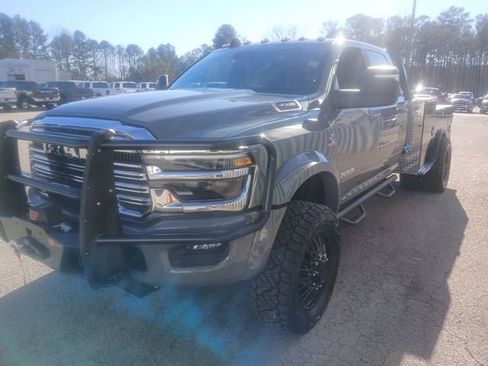 New 2026 RAM 4500 Laramie w/ Laramie Trim Package image 11