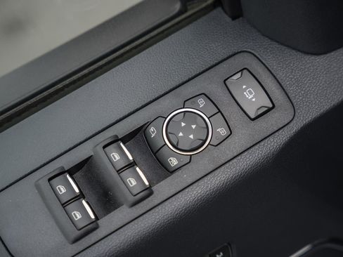 Used 2022 Ford F350 Lariat w/ Lariat Ultimate Package image 46