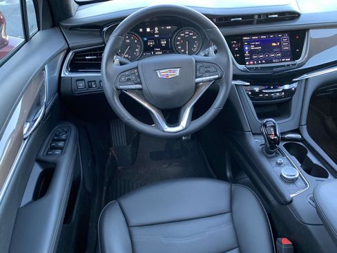 Certified 2024 Cadillac XT6 Sport w/ Platinum Package image 6