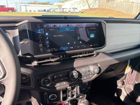 New 2026 Jeep Wrangler Unlimited Sport AWD/4WD image 24