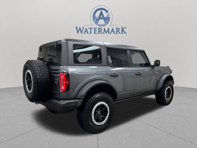 Used 2025 Ford Bronco Badlands w/ Sasquatch Package AWD/4WD image 8