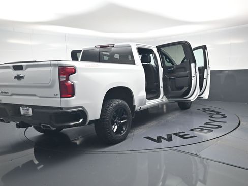 Used 2021 Chevrolet Silverado 1500 LT Trail Boss w/ Convenience Package II AWD/4WD image 27