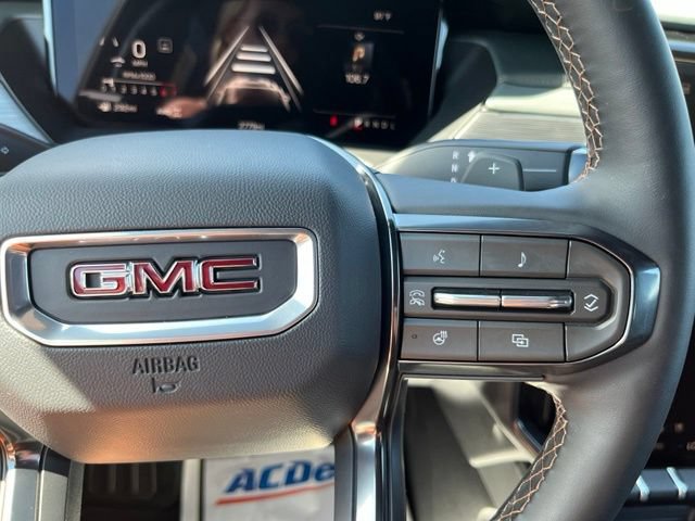 New 2026 GMC Acadia AT4 w/ Luxury Package AWD/4WD image 30