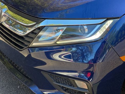 Used 2020 Honda Odyssey EX image 30