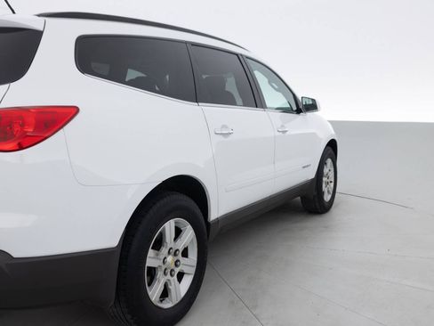 Used 2009 Chevrolet Traverse LT AWD/4WD image 14