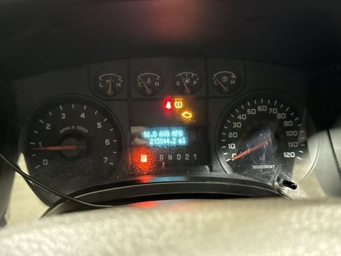 Used 2010 Ford F150 STX AWD/4WD image 12