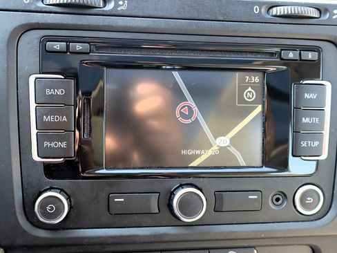 Used 2012 Volkswagen Jetta TDI FWD image 22