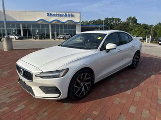 Used 2020 Volvo S60 T6 Momentum AWD/4WD video 1