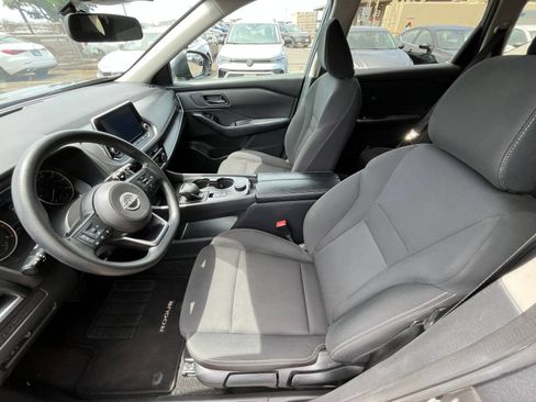 Used 2024 Nissan Rogue S AWD/4WD image 25