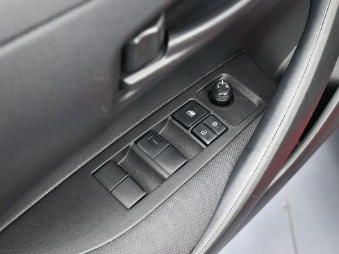 Used 2023 Toyota Corolla Hybrid Sedan image 16