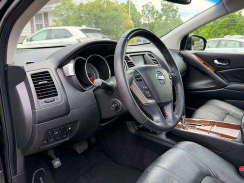 Used 2009 Nissan Murano LE AWD/4WD image 10