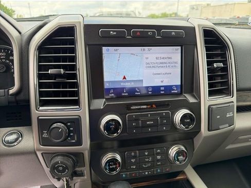 Used 2020 Ford F150 Lariat w/ Equipment Group 502A Luxury AWD/4WD image 25