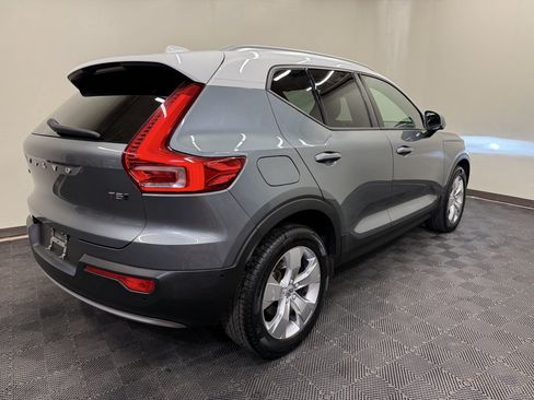 Used 2019 Volvo XC40 T5 Momentum AWD/4WD image 15