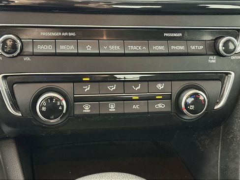 Used 2019 Kia Optima LX w/ LX 17" Wheel Package image 27