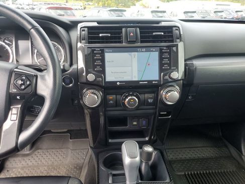 Used 2023 Toyota 4Runner TRD Off-Road Premium w/ Off Road Premium Plus Package image 17