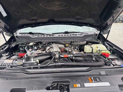 Used 2023 Ford F350 Platinum image 40