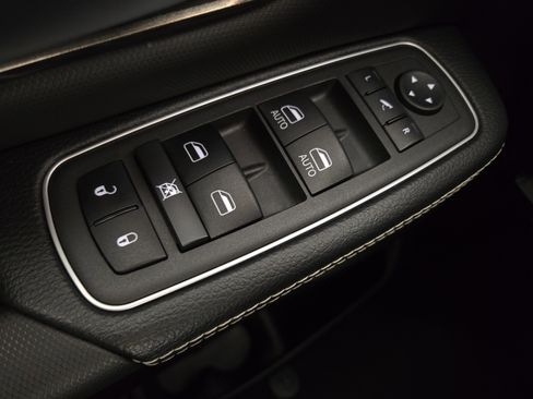 Used 2022 RAM 1500 Rebel w/ Night Edition AWD/4WD image 27