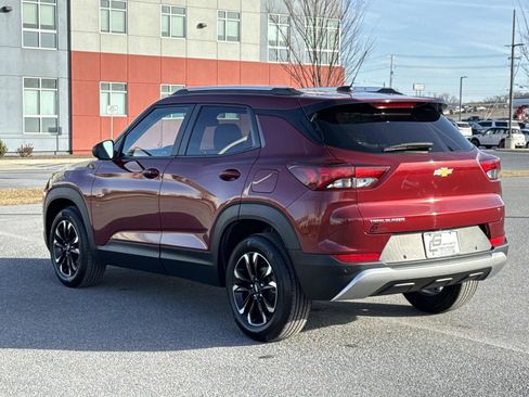 Used 2023 Chevrolet TrailBlazer LT w/ Convenience Package image 26